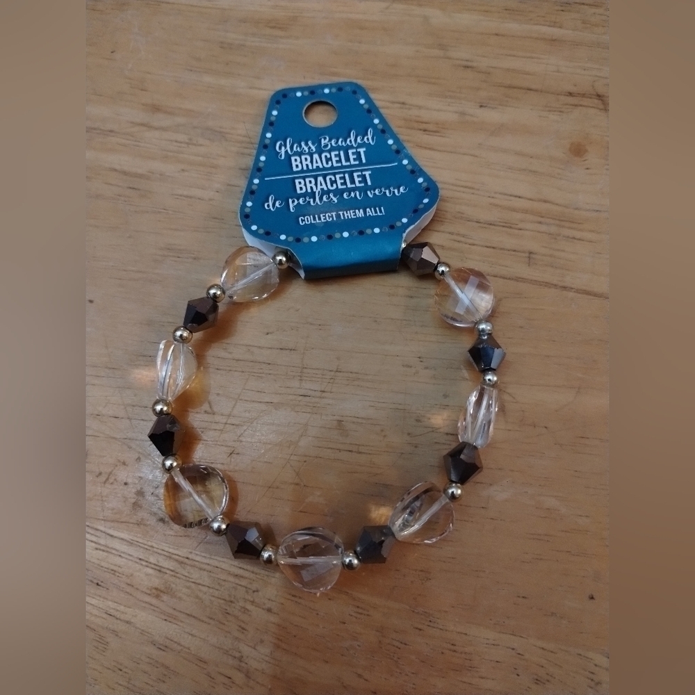 NWT women's glass beaded stretchy bracelet - Picture 3 of 4